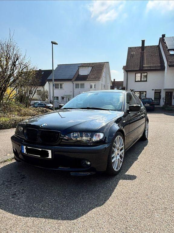 Gebraucht BMW 320 170 PS (125 kW) 2001 Schwarz Limousine