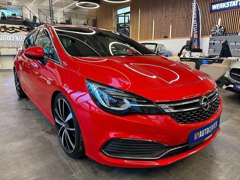Gebraucht Opel Astra Dynamic 200 PS (147 kW) 2018 Rot Limousine