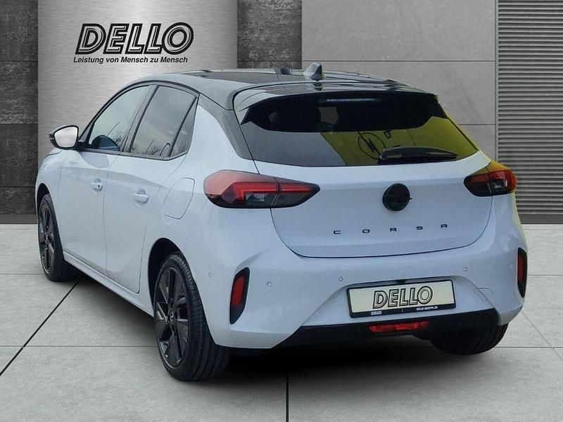 Neu Opel Corsa-e Ultimate 114 kW (156 PS) 2026 Kontur weiß met. Kleinwagen
