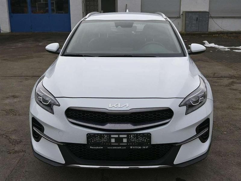 Gebraucht Kia XCeed 160 PS (117 kW) 2022 (wd) cararraweiss SUV