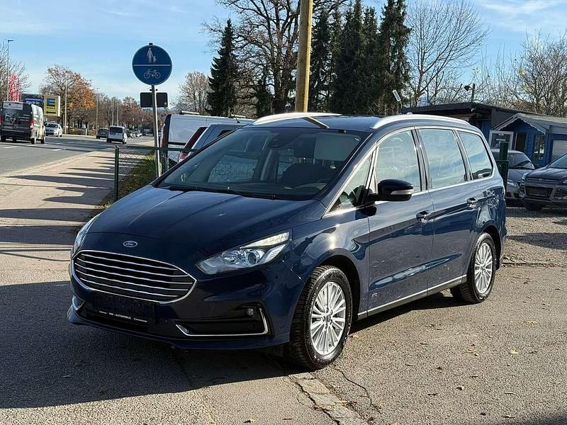 Gebraucht Ford Galaxy Titanium 190 PS (139 kW) 2022 Blazerblau Van / Kleinbus