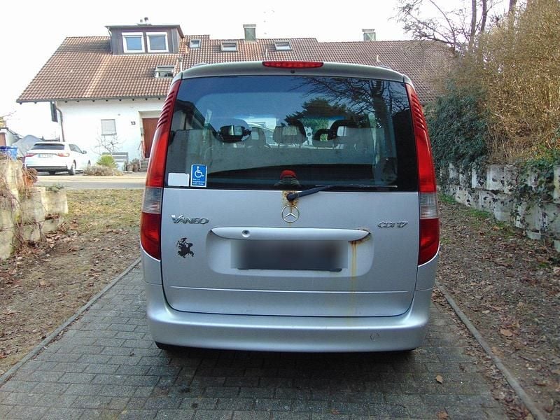 Gebraucht Mercedes Vaneo 90 PS (66 kW) 2004 Silber Van / Kleinbus