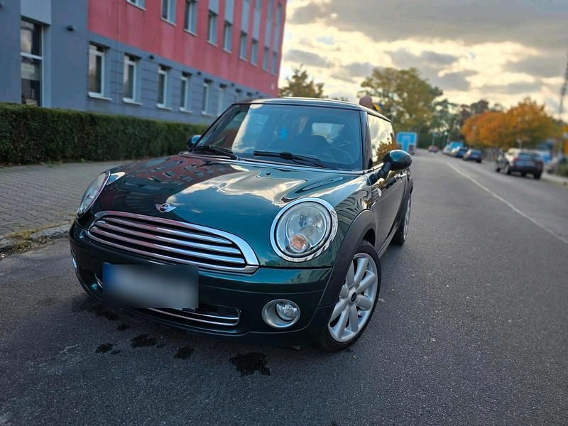 Grün Gebraucht 2008 Mini ONE Kleinwagen | 3.900 € (Fairer Preis) - Bild 1/4