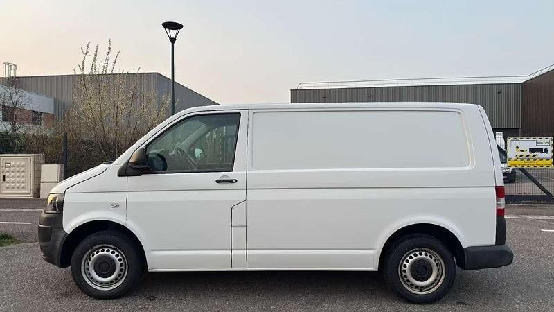 Gebraucht VW T5 102 PS (75 kW) 2014 Weiß Van