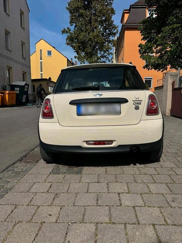 Usado Mini ONE 75 CV (55 kW) 2012 Blanco Utilitario