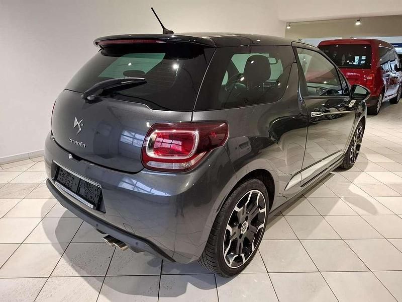 Gebraucht Citroën DS3 114 PS (83 kW) 2013 Schwarz Kleinwagen
