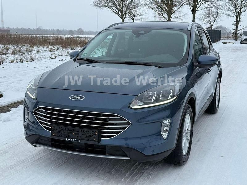 Gebraucht Ford Kuga Titanium 120 PS (88 kW) 2020 Blau SUV