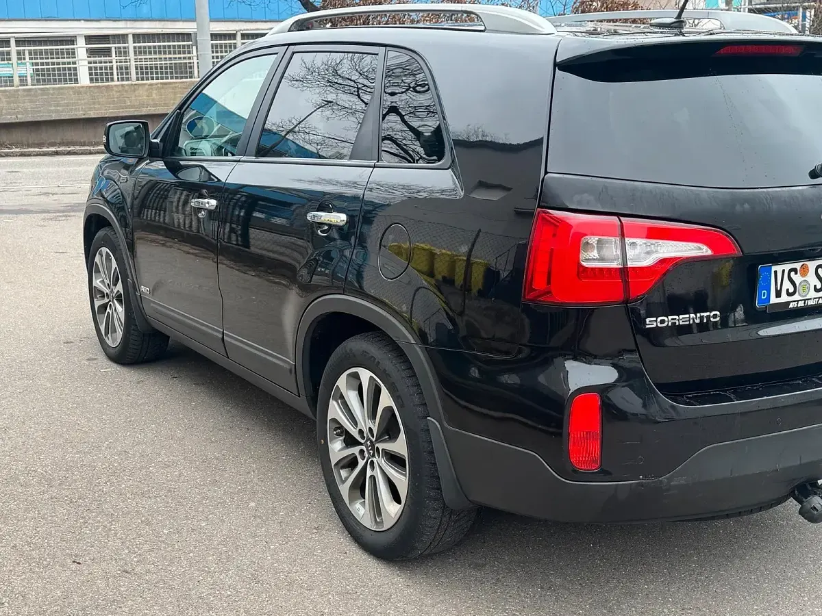 Używany Kia Sorento 197 KM (144 kW) 2014 Czarny SUV