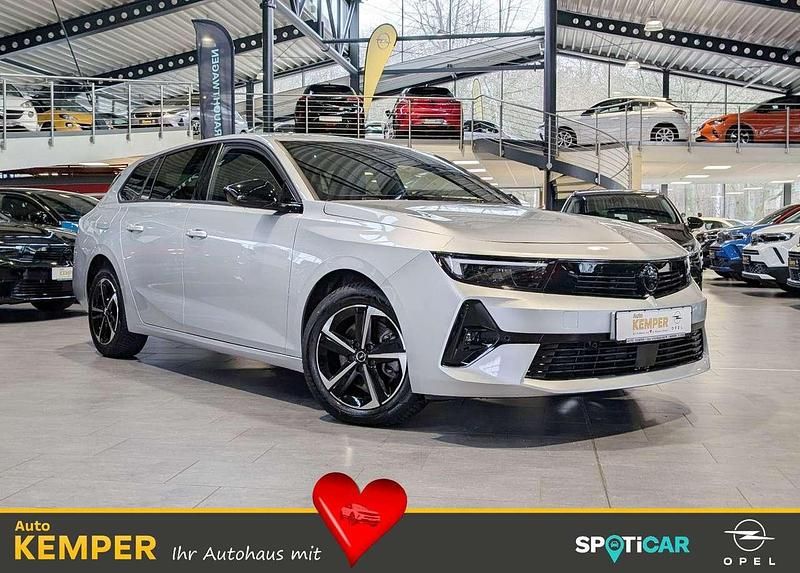 Gebraucht Opel Astra 131 PS (96 kW) 2024 Silber Limousine