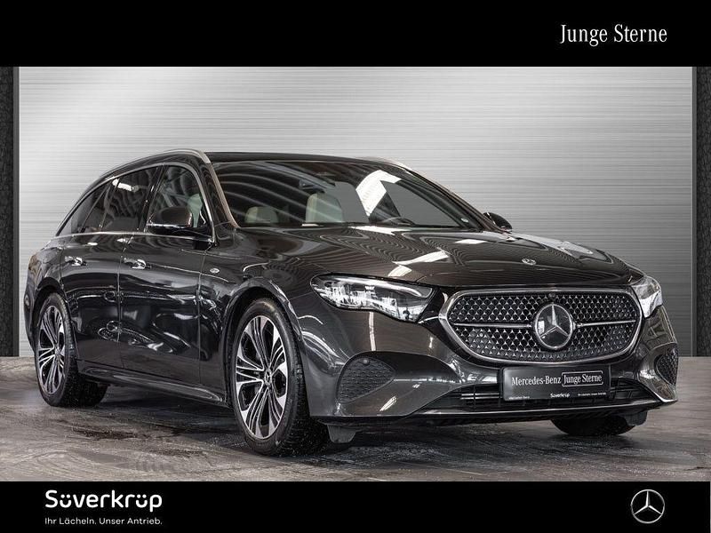 Gebraucht Mercedes E300 Avantgarde 313 PS (230 kW) 2025 Grau Limousine
