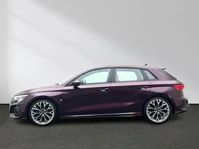 Gebraucht Audi RS3 Sportback Design 400 PS (294 kW) 2023 Kleinwagen