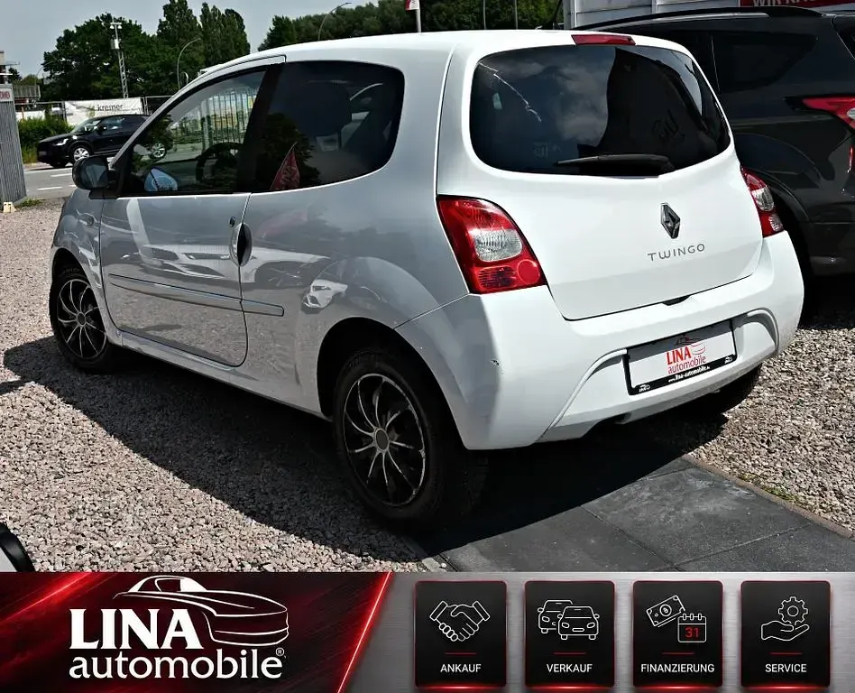 Gebraucht Renault Twingo Night&Day 75 PS (55 kW) 2012 Weiß Kleinwagen