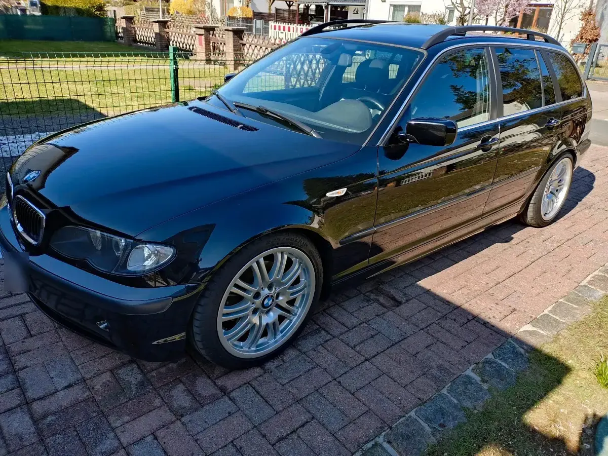 Gebraucht BMW 320 170 PS (125 kW) 2003 Schwarz Kombi