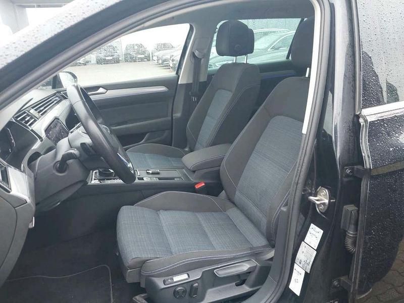 Gebraucht VW Passat GTE 156 PS (114 kW) 2022 Schwarz Kombi
