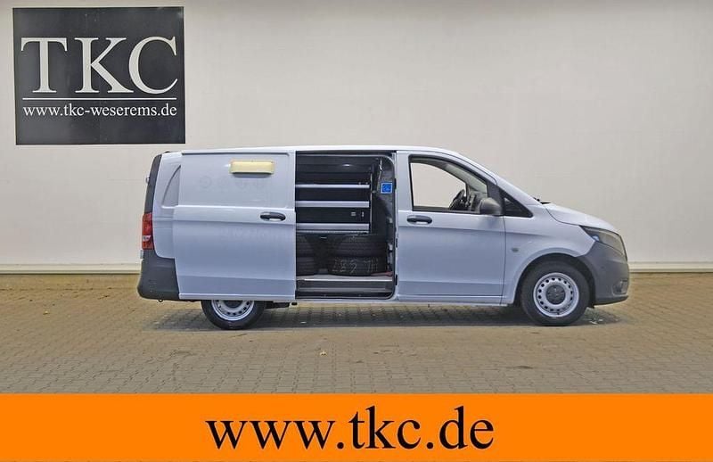 Weiß Gebraucht 2019 Mercedes Vito Limousine | 16.541 € (Guter Preis) - Bild 1/4