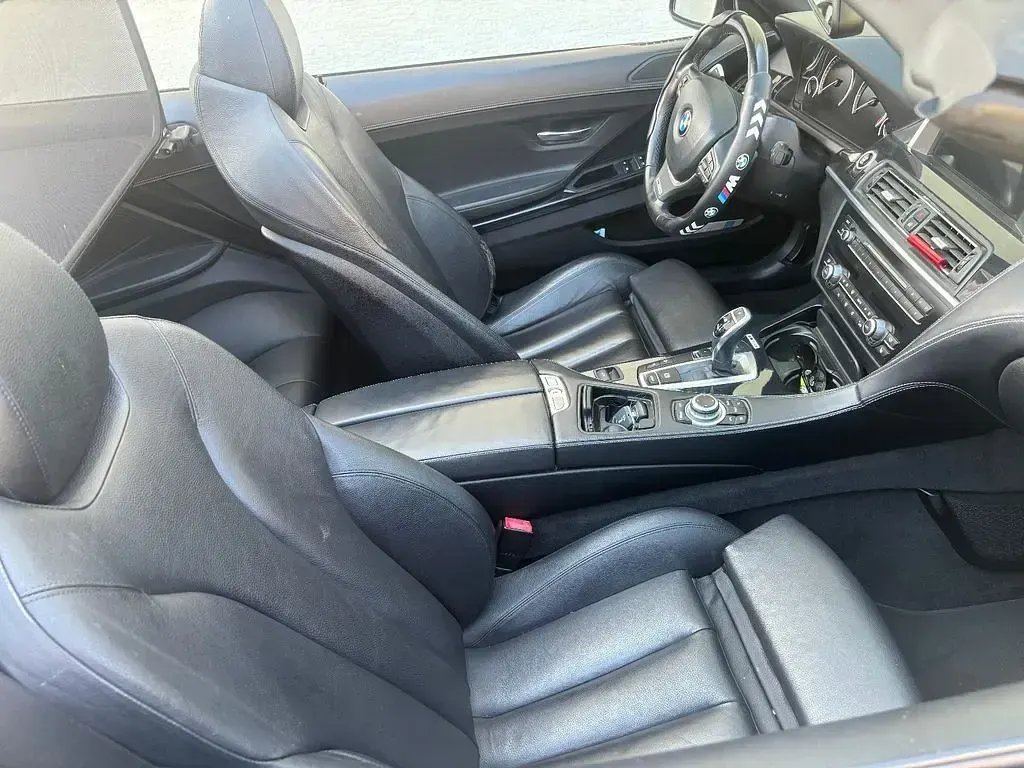 Gebraucht BMW 650 Cabriolet 449 PS (330 kW) 2012 Schwarz Cabrio