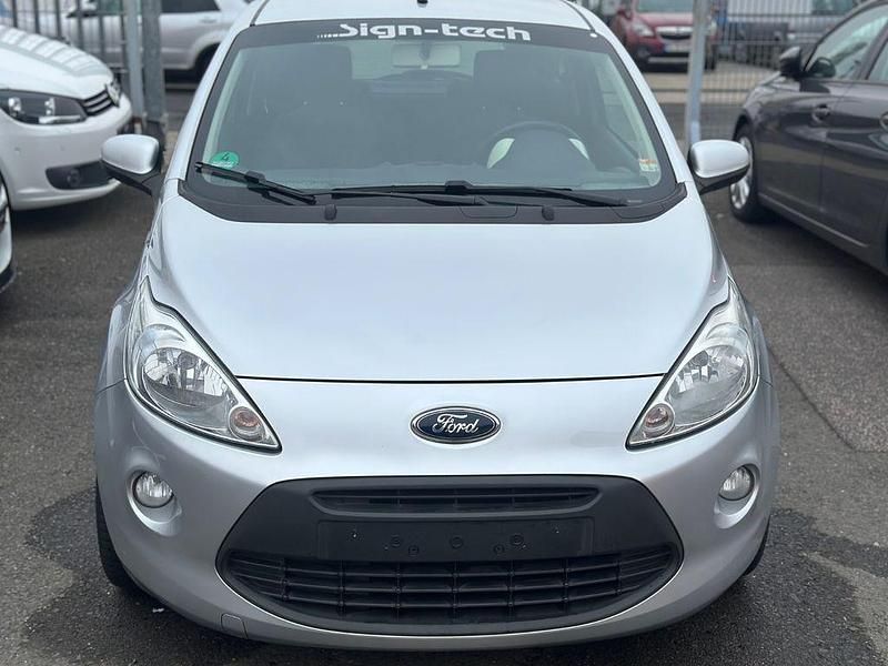 Gebraucht Ford Ka Titanium 69 PS (50 kW) 2011 Silber Kleinwagen