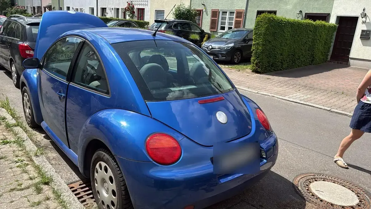 Gebraucht VW Beetle 75 PS (55 kW) 2002 Blau Kleinwagen