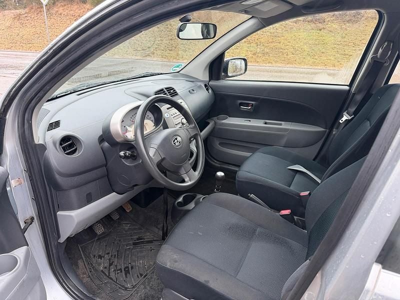 Gebraucht Subaru Justy 69 PS (50 kW) 2008 Silber Kleinwagen