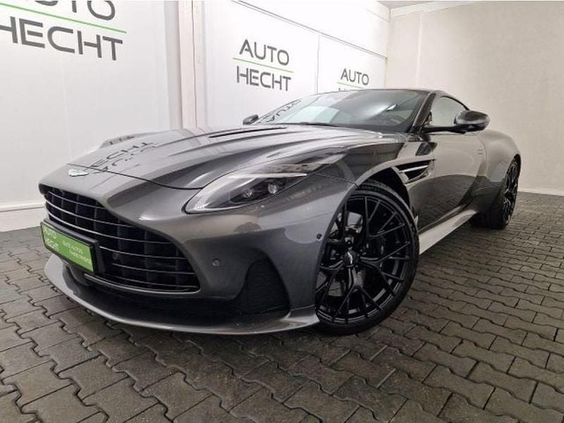Magnetic silver (metallic) Gebraucht 2024 Aston Martin DB12 Coupé | 189.007 € - Bild 1/4