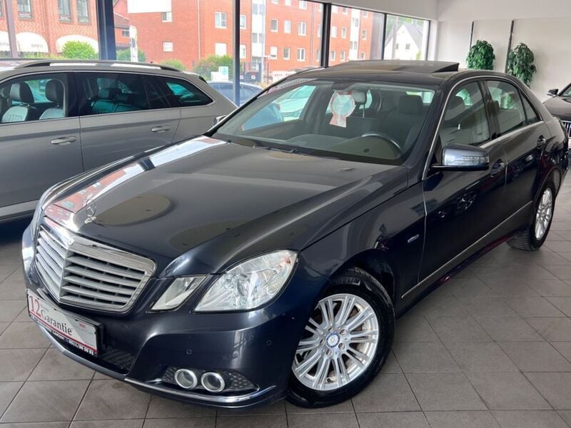 Tenoritgrau metalliclack Gebraucht 2010 Mercedes E200 Elegance Limousine | 13.490 € (Fairer Preis) - Bild 1/4