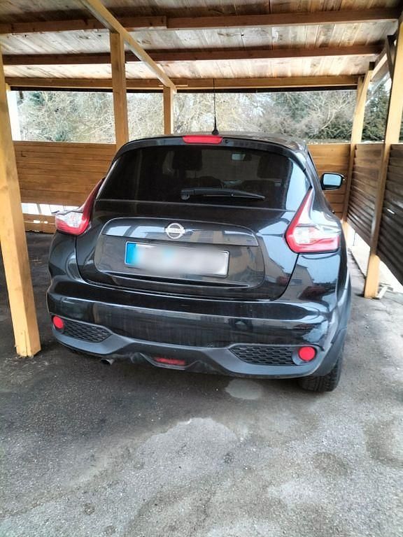 Gebraucht Nissan Juke Acenta 116 PS (85 kW) 2015 Schwarz SUV