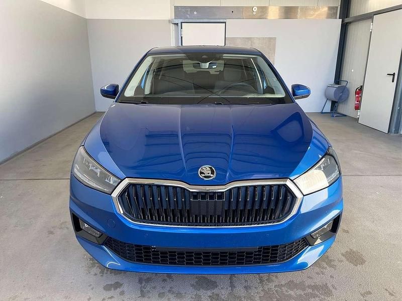Neu Skoda Fabia Dynamic 116 PS (85 kW) 2025 [8x1z] race blue metalli... Kleinwagen