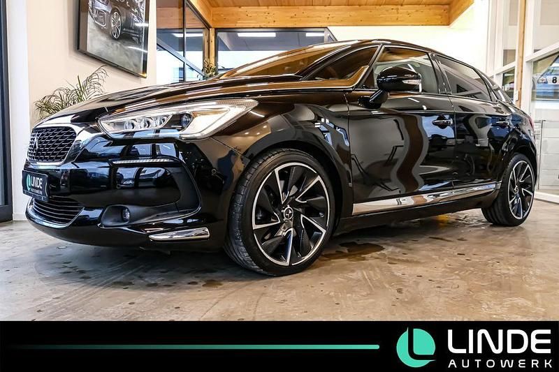 Schwarz Gebraucht 2016 DS Automobiles DS5 Kleinwagen | 14.900 € (Fairer Preis) - Bild 1/4