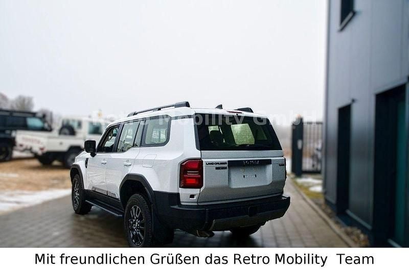 Neu Toyota Land Cruiser 279 PS (205 kW) 2026 Weiß SUV