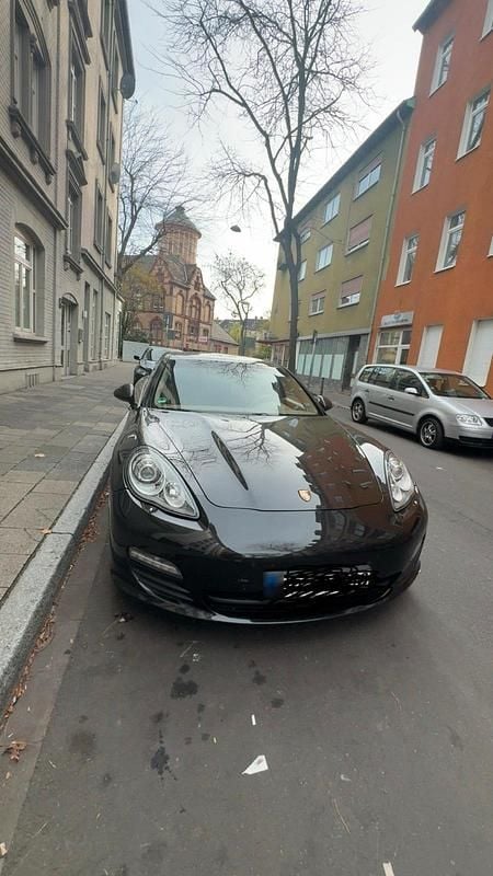 Gebraucht Porsche Panamera 400 PS (294 kW) 2010 Braun Kleinwagen