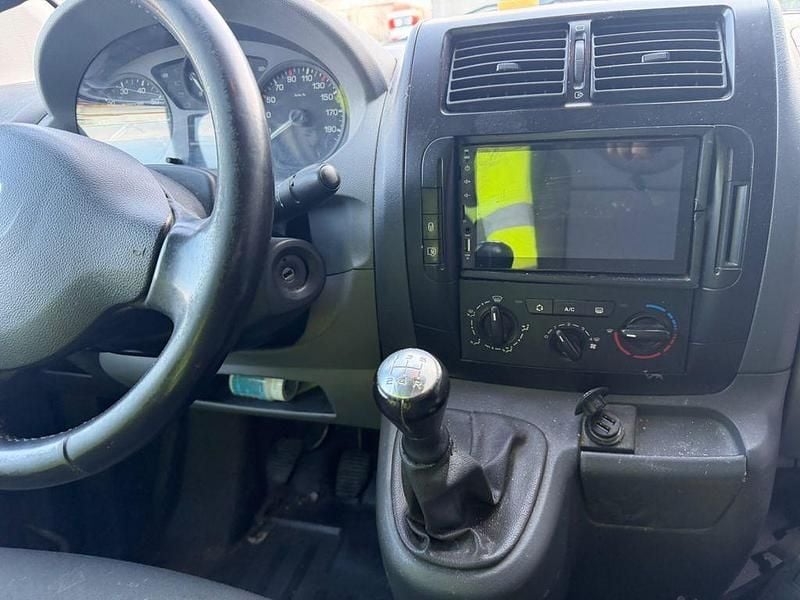 Gebraucht Peugeot Expert 90 PS (66 kW) 2012 Weiß Van