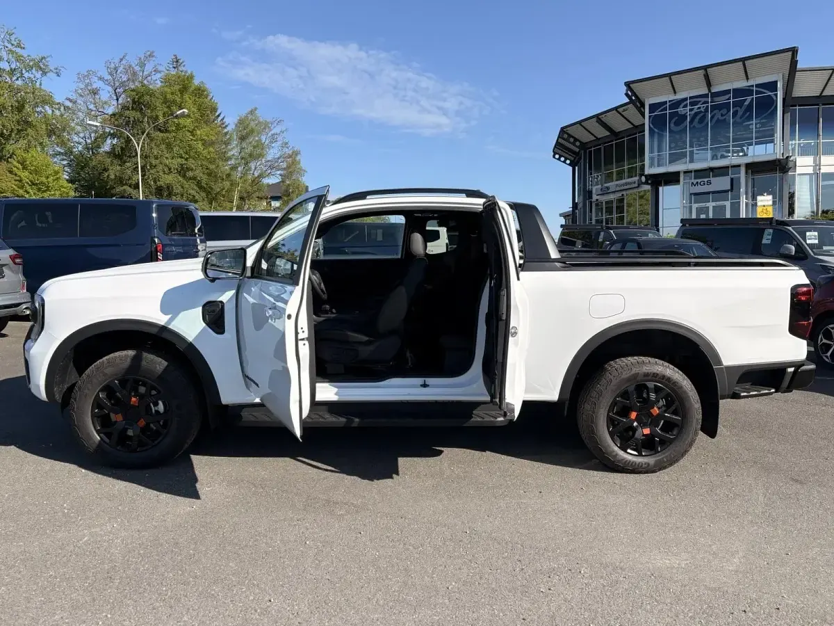 Neu Ford Ranger Wildtrack 241 PS (177 kW) 2026 Frozen white Pickup