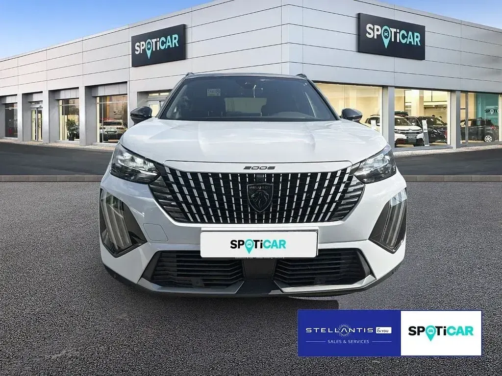 Gebraucht Peugeot 2008 GT 131 PS (96 kW) 2024 Weiß SUV