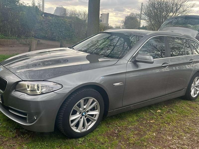 Gebraucht BMW 520 184 PS (135 kW) 2012 Kombi