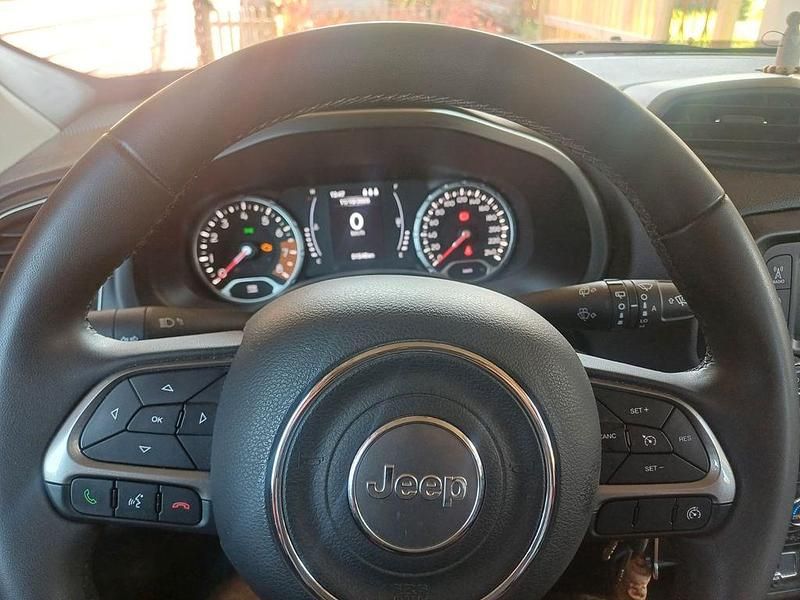 Schwarz Gebraucht 2023 Jeep Renegade Night Eagle SUV | 16.500 € (Guter Preis) - Bild 1/4