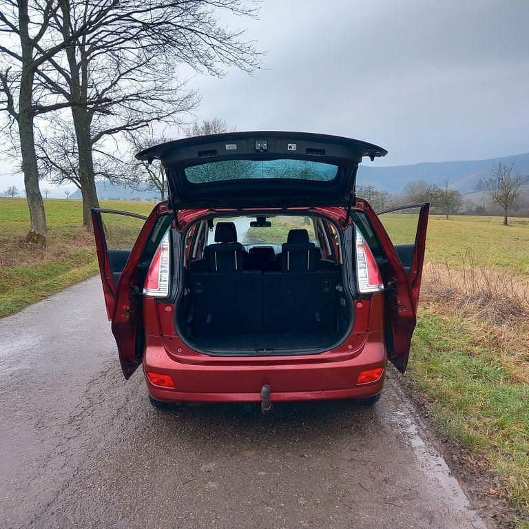 Gebraucht Mazda 5 Exclusive 143 PS (105 kW) 2008 Rot Van / Kleinbus