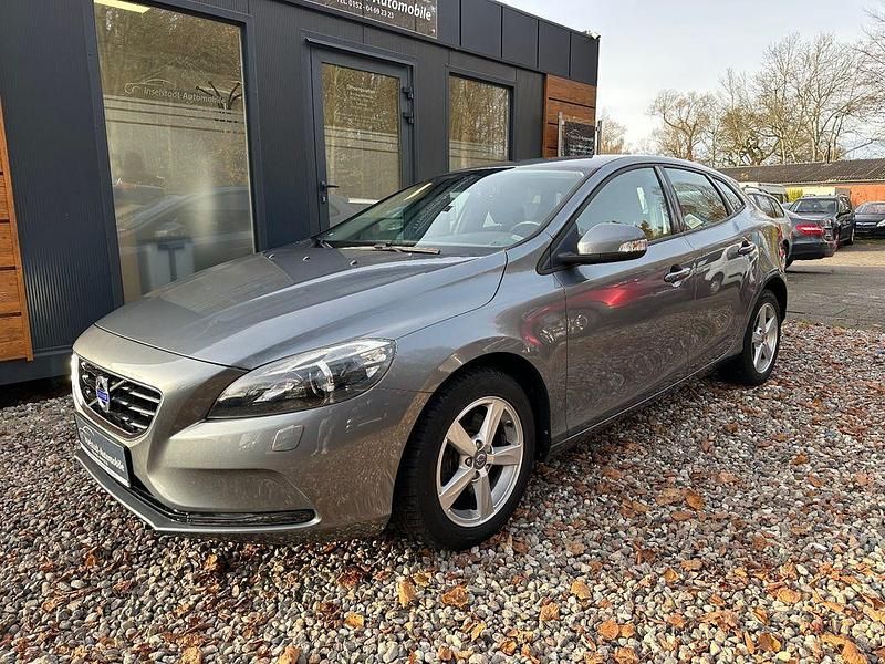 Gebraucht Volvo V40 You! 120 PS (88 kW) 2014 Grau Limousine