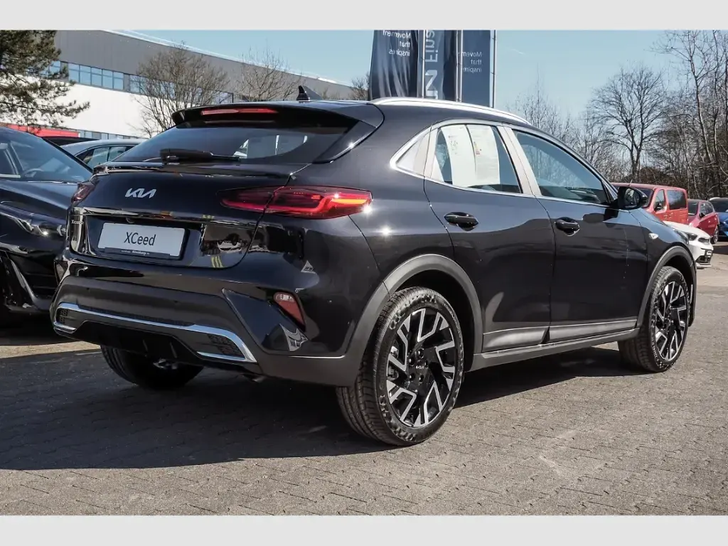 Gebraucht Kia XCeed Vision 140 PS (102 kW) 2025 Schwarz SUV