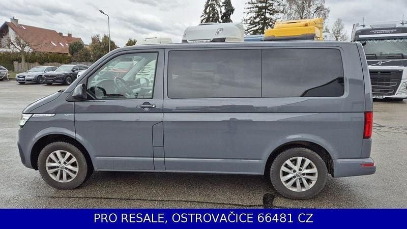 Second-hand VW Multivan 150 CP (110 kW) 2021 Gri Monovolum