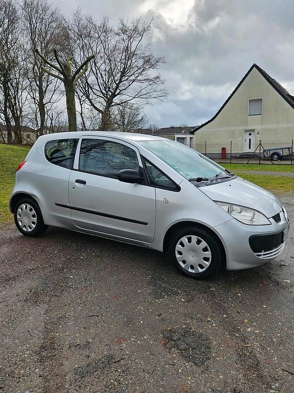 Gebraucht Mitsubishi Colt 95 PS (69 kW) 2008 Grau Limousine