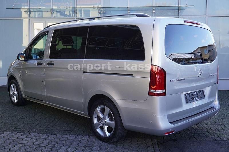 Gebraucht Mercedes Vito 190 PS (139 kW) 2015 Silber Van