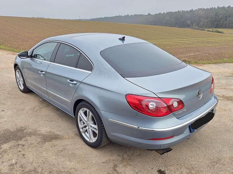 Gebraucht VW Passat 200 PS (147 kW) 2009 Blau Coupé