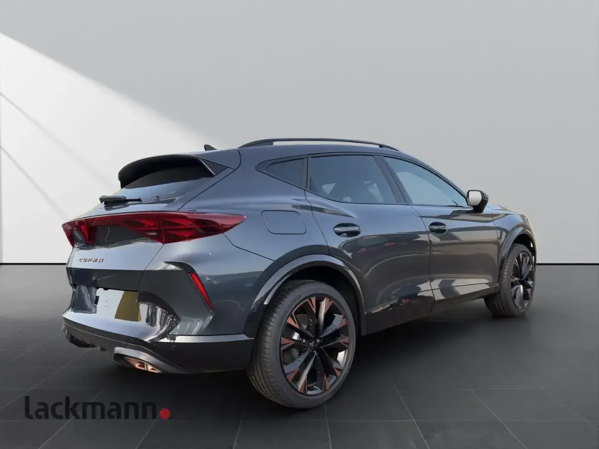 Neu Cupra Formentor VZ 272 PS (200 kW) 2026 Grau SUV