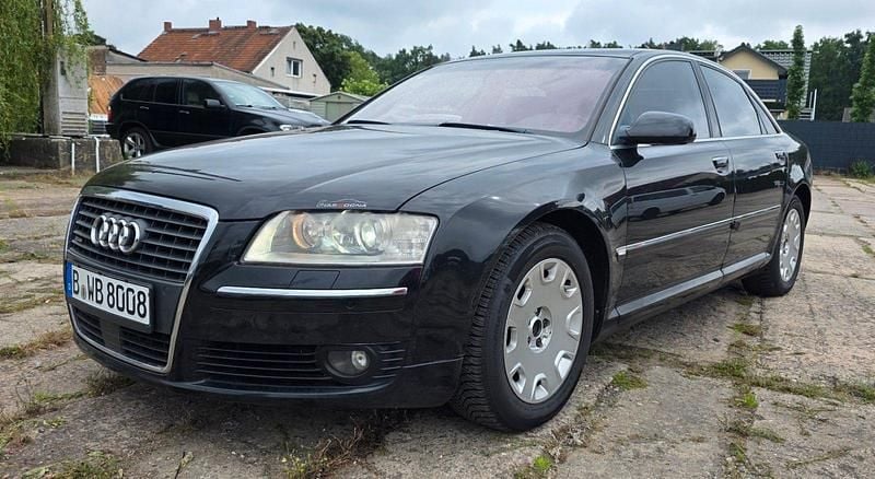 Schwarz Gebraucht 2006 Audi A8 Limousine | 4.900 € (Superpreis) - Bild 1/4