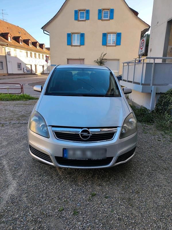 Silber Gebraucht 2007 Opel Zafira Van / Kleinbus | 1.199 € (Superpreis) - Bild 1/4