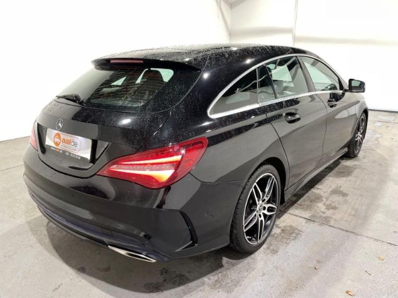 Gebraucht Mercedes CLA220 AMG line 177 PS (130 kW) 2018 Kosmosschwarz (metallic) Limousine