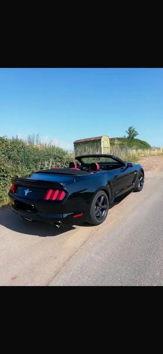 Gebraucht Ford Mustang 305 PS (224 kW) 2017 Schwarz Cabrio