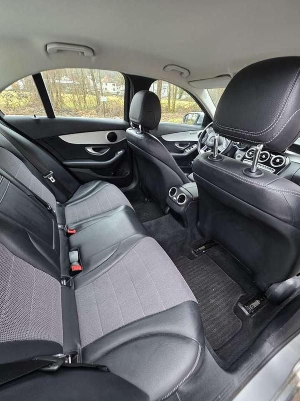 Gebraucht Mercedes C200 Exclusive 136 PS (100 kW) 2017 Limousine