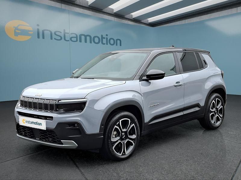 Grau Neu 2025 Jeep Avenger SUV | 32.299 € (Teuer) - Bild 1/4