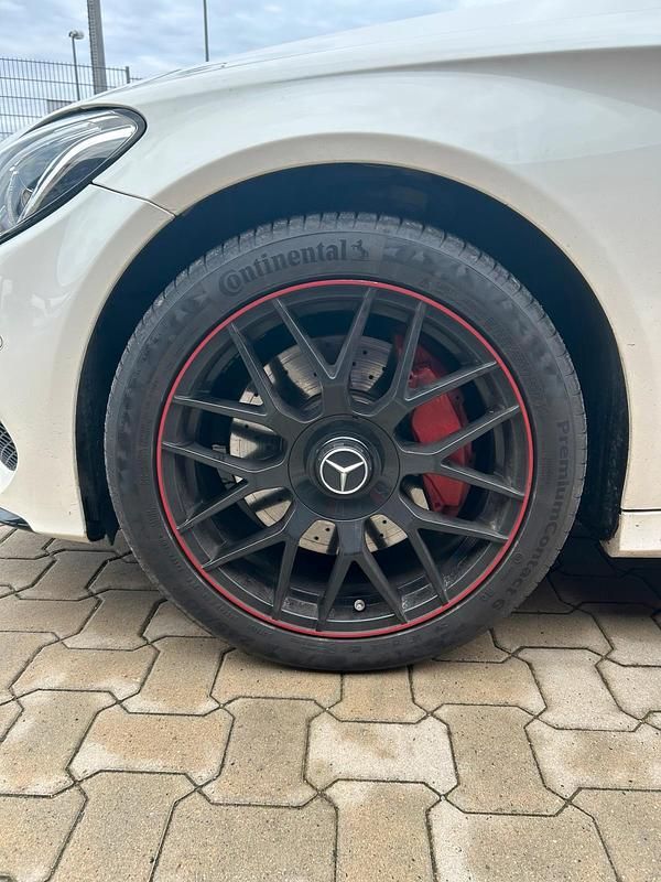 Gebraucht Mercedes C250 211 PS (155 kW) 2015 Weiß Limousine